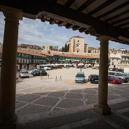 La Casa De Los Soportales Chinchón Εξωτερικό φωτογραφία